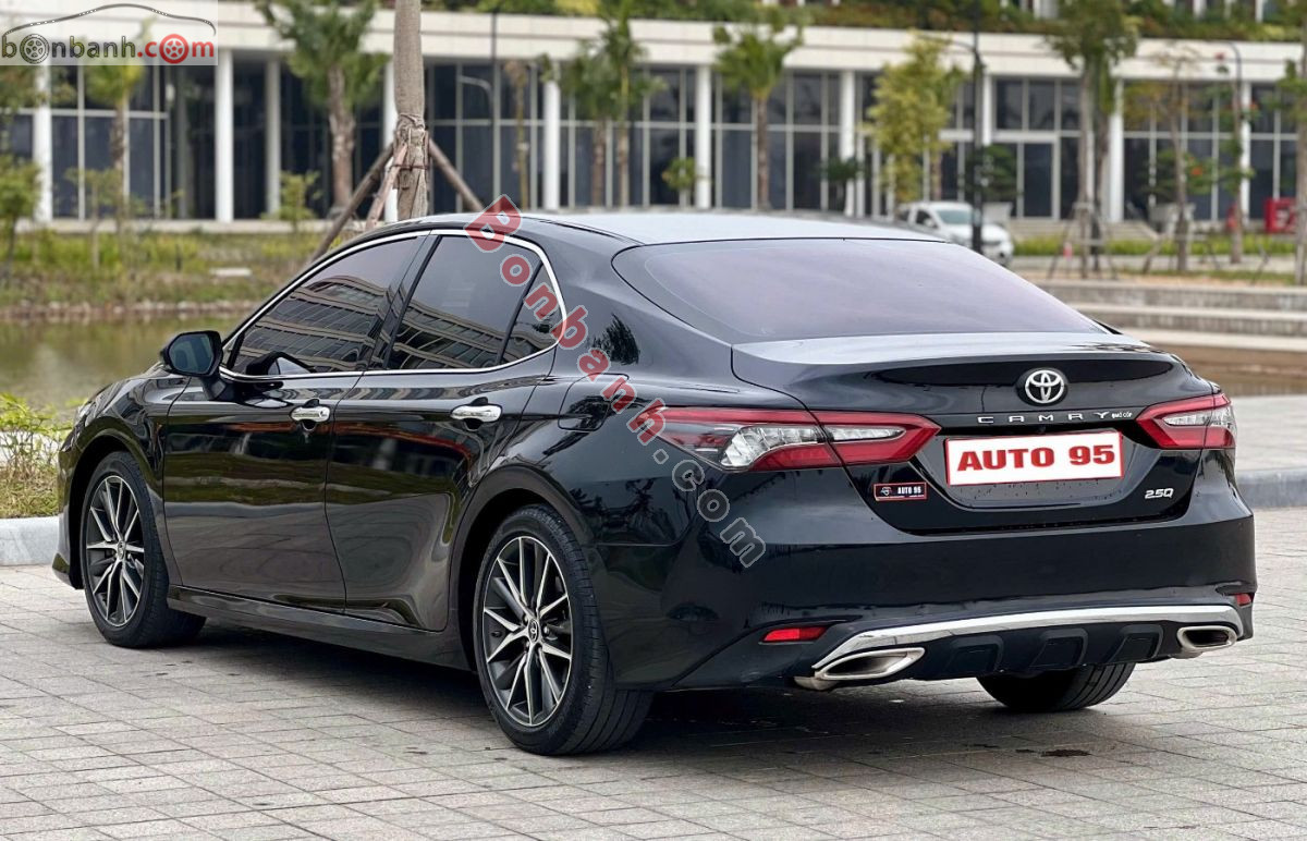 Bán ô tô Toyota Camry 2.0Q - 2022 - xe cũ