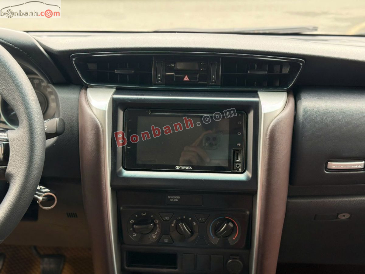 Bán ô tô Toyota Fortuner 2.4G 4x2 MT - 2020 - xe cũ