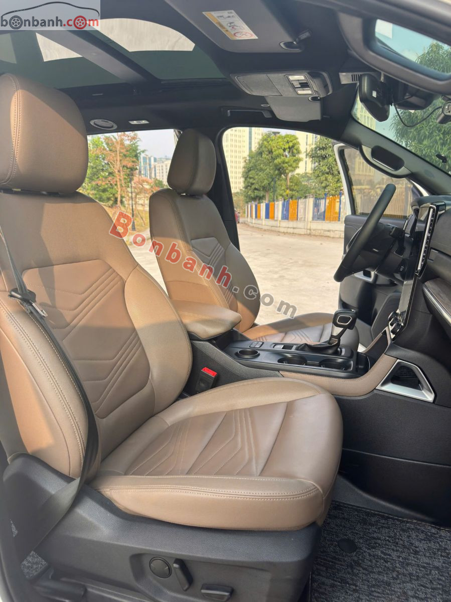 Bán ô tô Ford Everest Titanium 2.0L 4x2 AT - 2022 - xe cũ