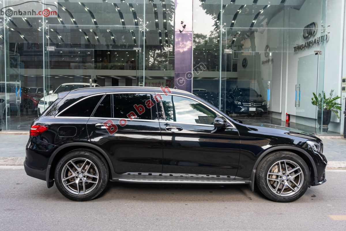Bán ô tô Mercedes Benz GLC 300 4Matic - 2017 - xe cũ