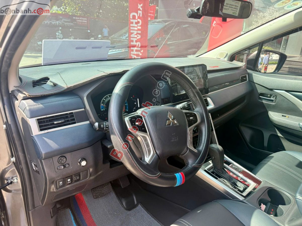 Bán ô tô Mitsubishi Xpander Cross 1.5 AT - 2025 - xe cũ