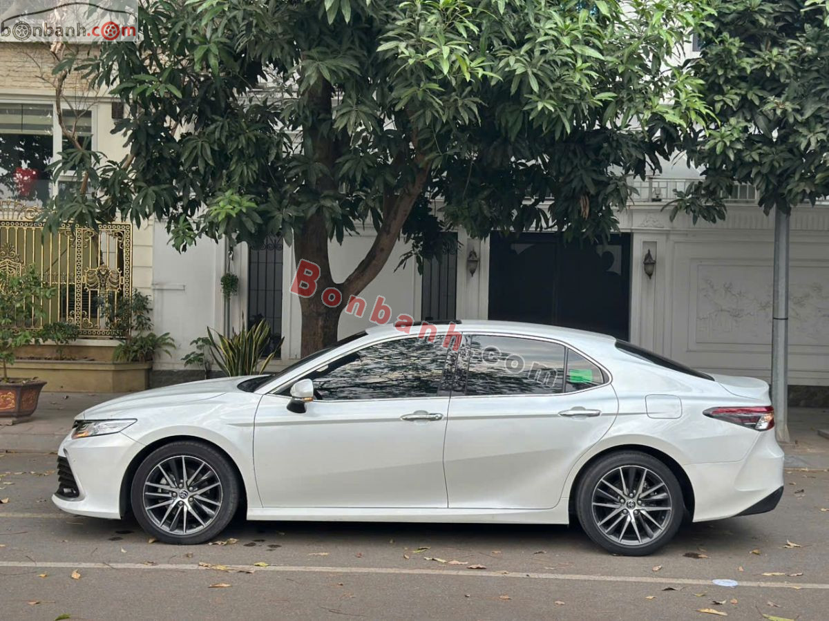 Bán ô tô Toyota Camry 2.5Q - 2022 - xe cũ
