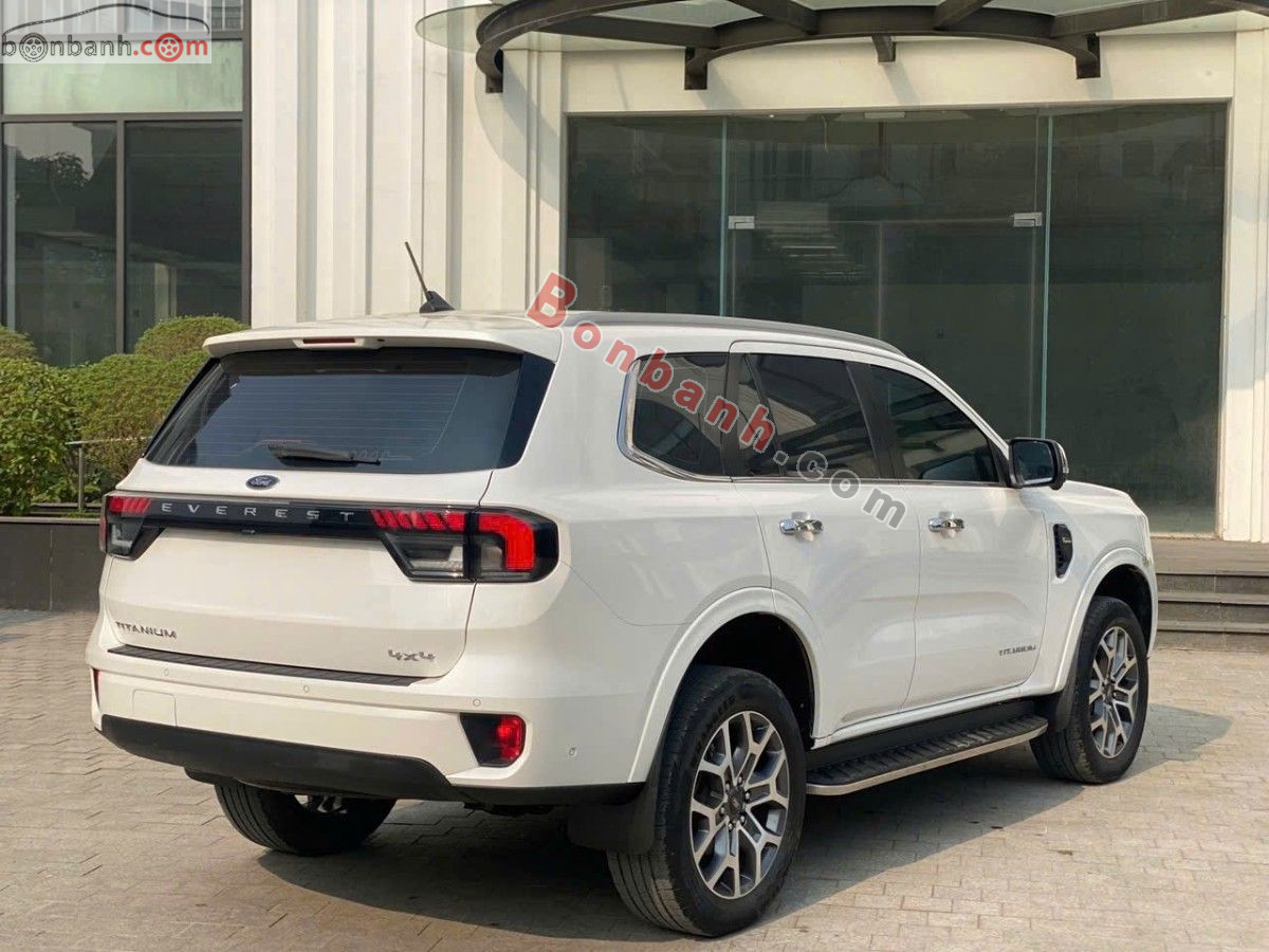Bán ô tô Ford Everest Titanium Plus 2.0L 4x4 AT - 2023 - xe cũ