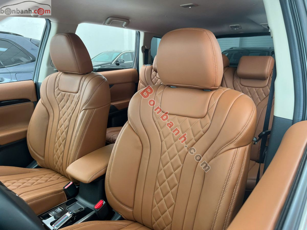 Bán ô tô Mitsubishi Outlander 2.0 CVT - 2022 - xe cũ