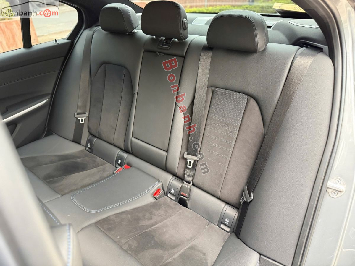 Bán ô tô BMW 3 Series 330i M Sport - 2024 - xe cũ
