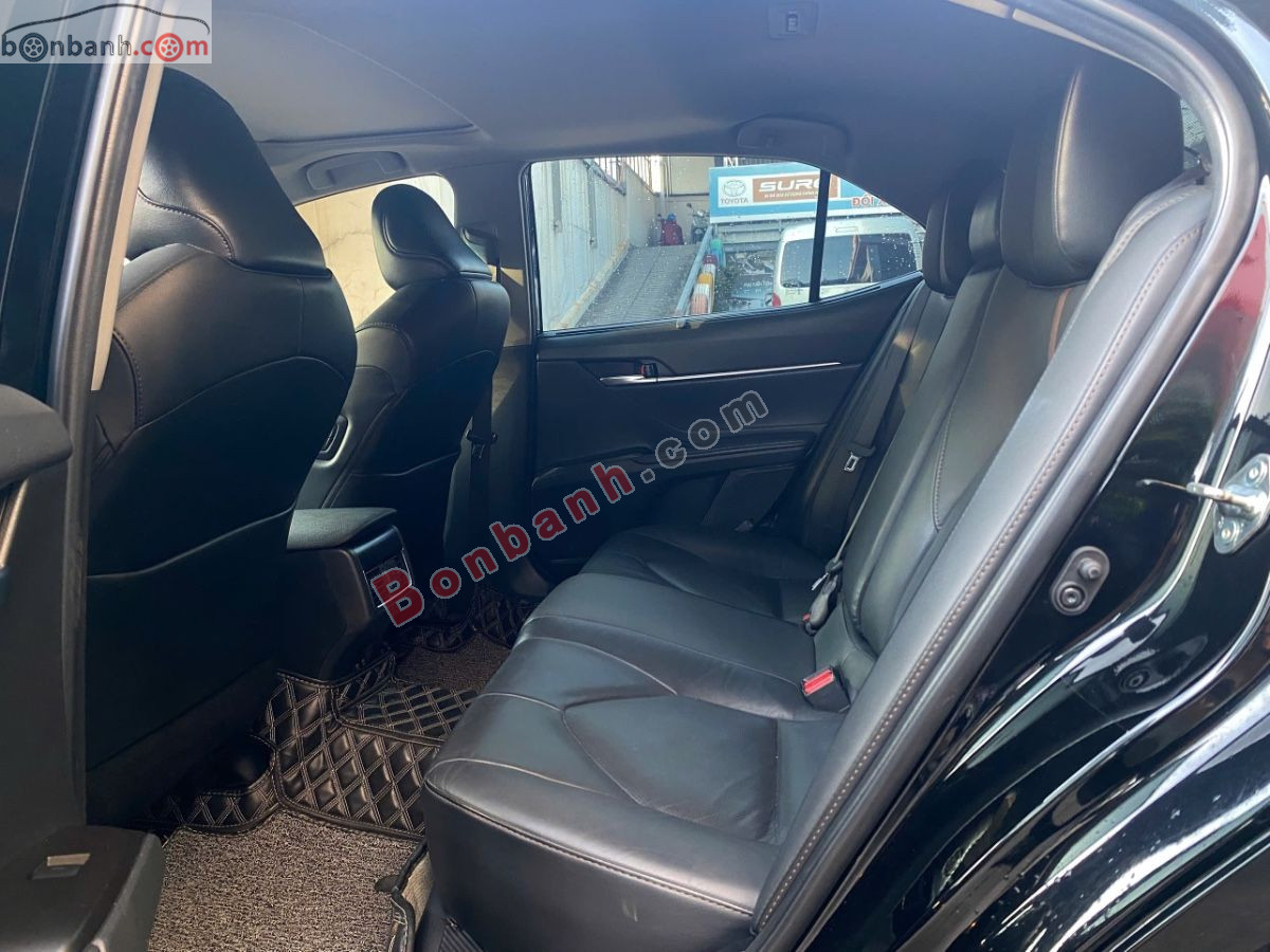 Bán ô tô Toyota Camry 2.0Q - 2022 - xe cũ