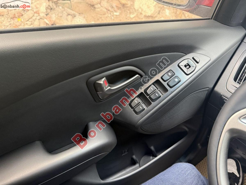 Bán ô tô Hyundai Tucson 2.0 AT 4WD - 2011 - xe cũ