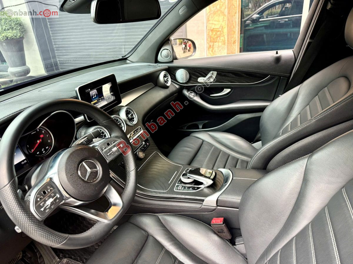 Bán ô tô Mercedes Benz GLC 300 4Matic - 2019 - xe cũ