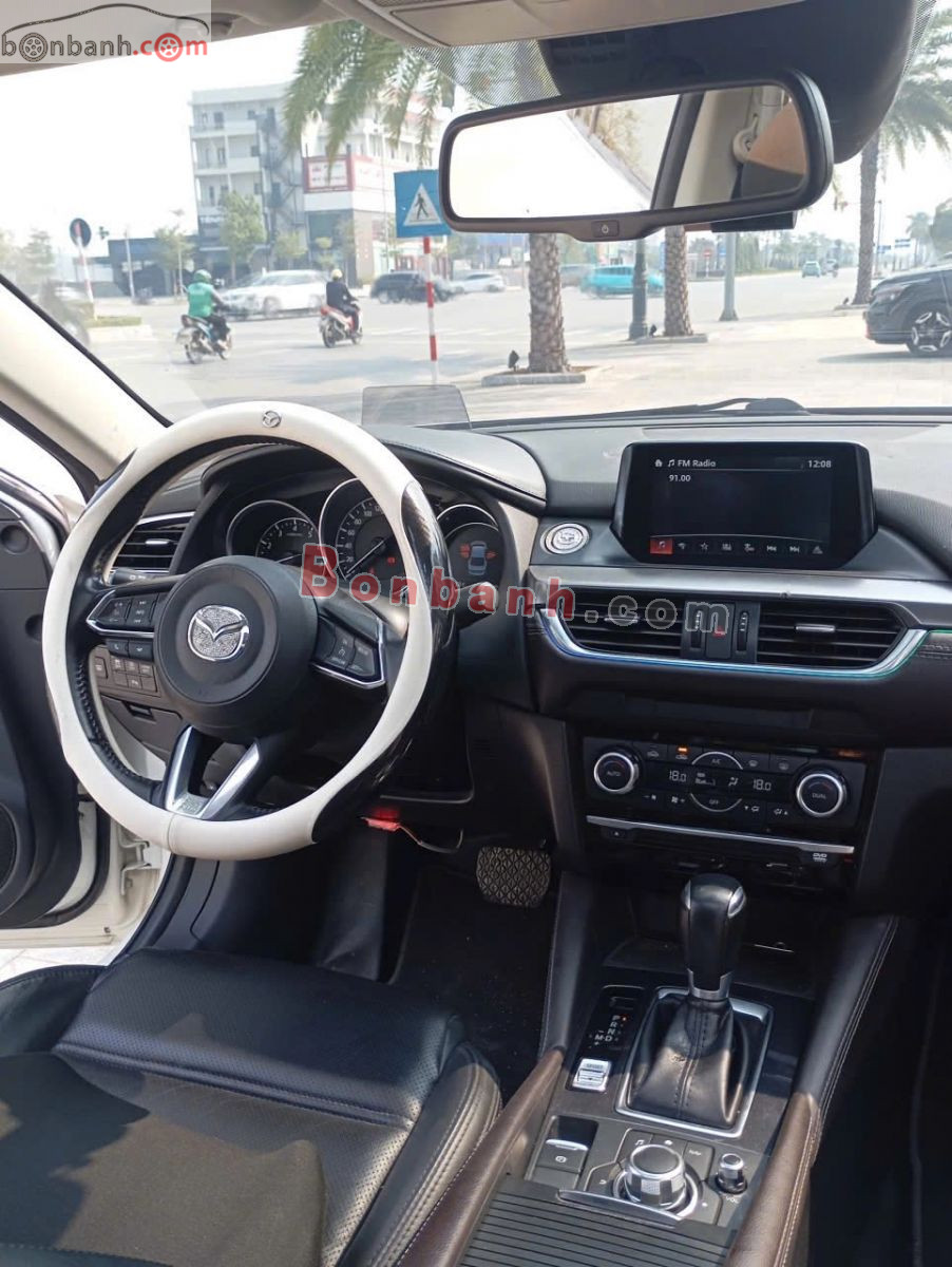 Bán ô tô Mazda 6 Premium 2.0 AT - 2019 - xe cũ