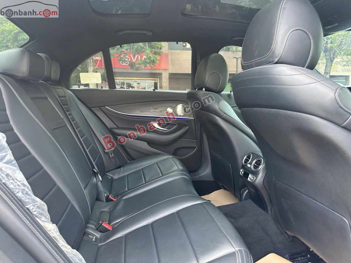 Bán ô tô Mercedes Benz E class E300 AMG - 2021 - xe cũ