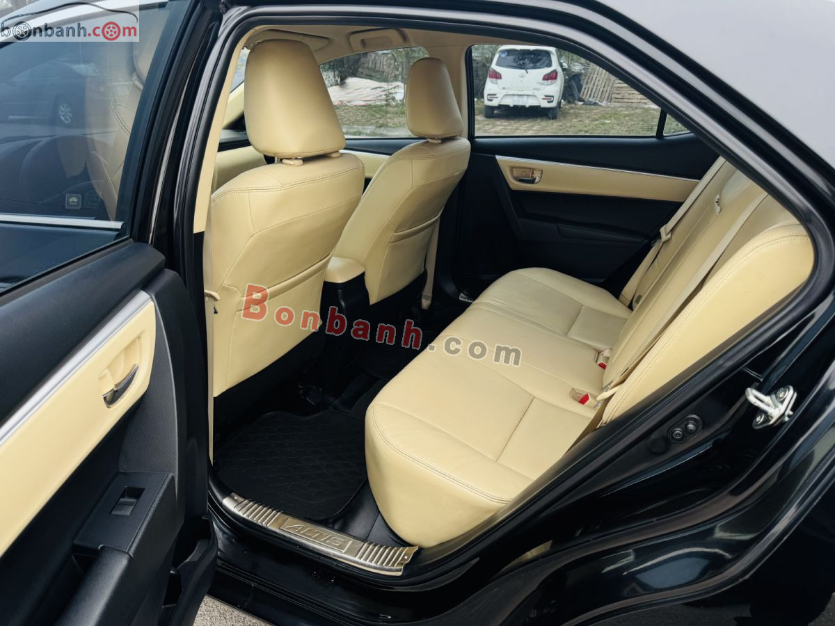 Bán ô tô Toyota Corolla altis 1.8G AT - 2017 - xe cũ