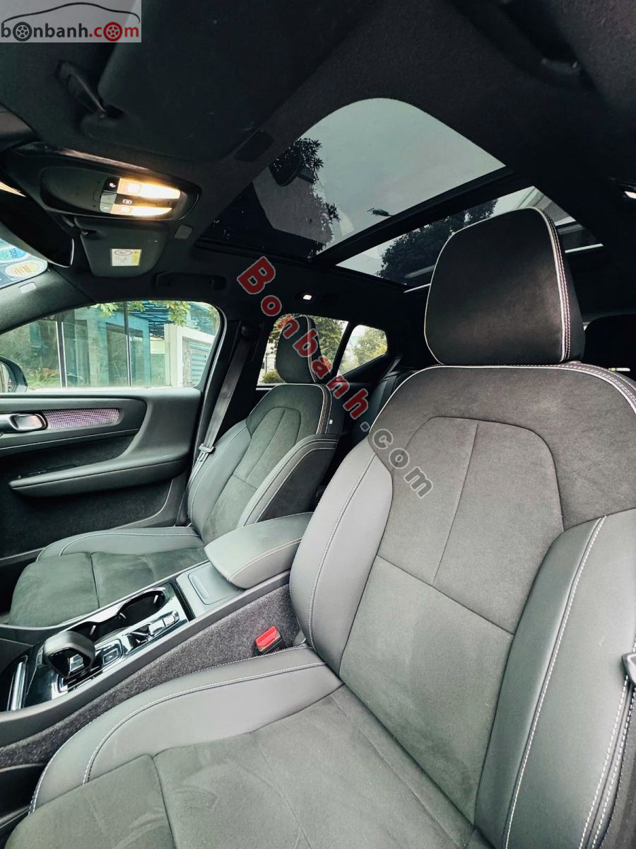 Bán ô tô Volvo XC40 Ultimate B5 AWD - 2023 - xe cũ