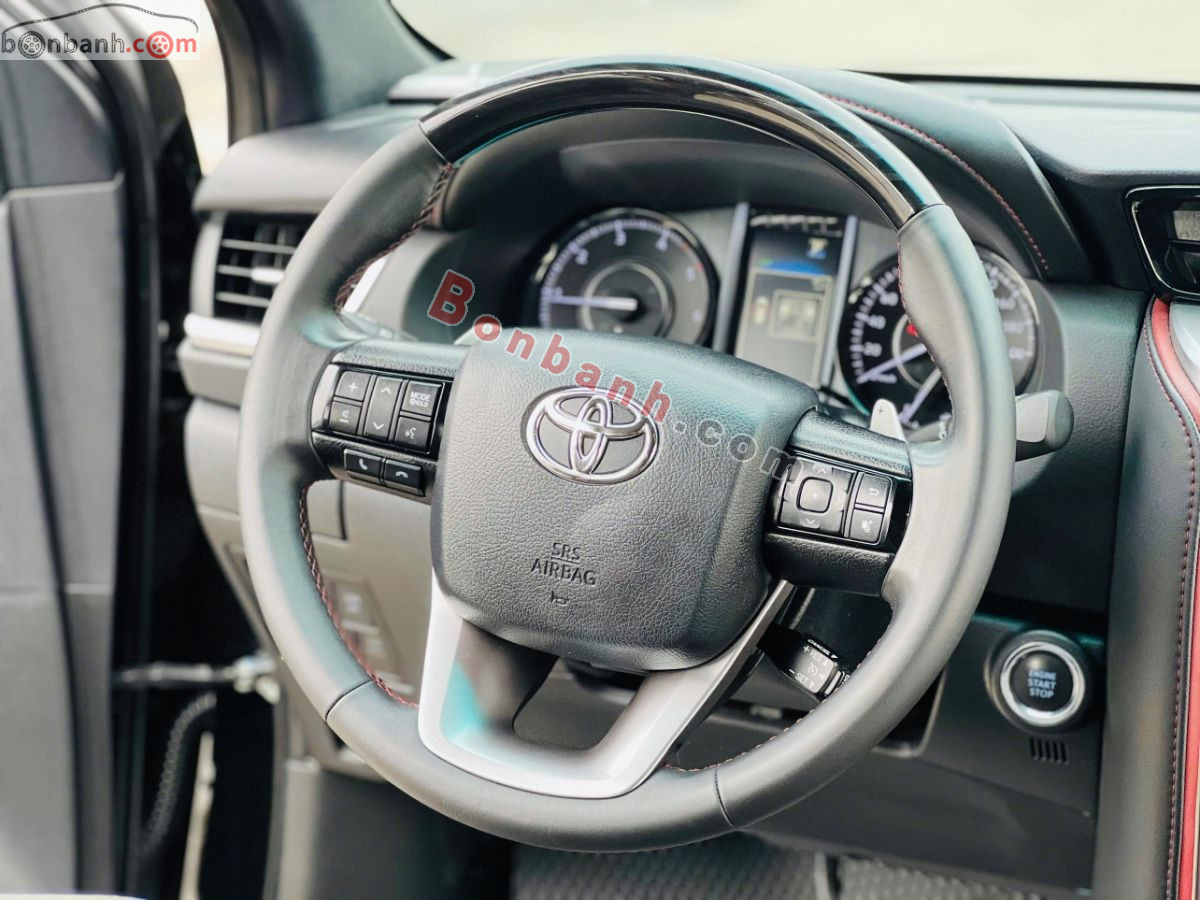 Bán ô tô Toyota Fortuner Legender 2.4L 4x2 AT - 2024 - xe cũ