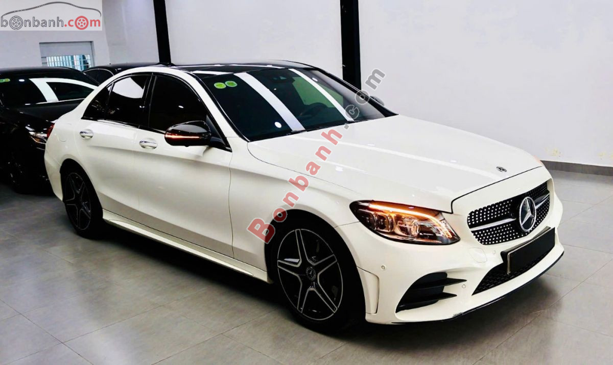Bán ô tô Mercedes Benz C class C300 AMG - 2021 - xe cũ