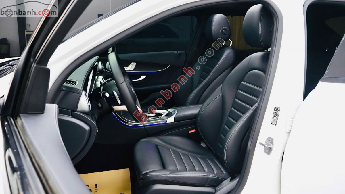 Bán ô tô Mercedes Benz C class C300 AMG - 2021 - xe cũ