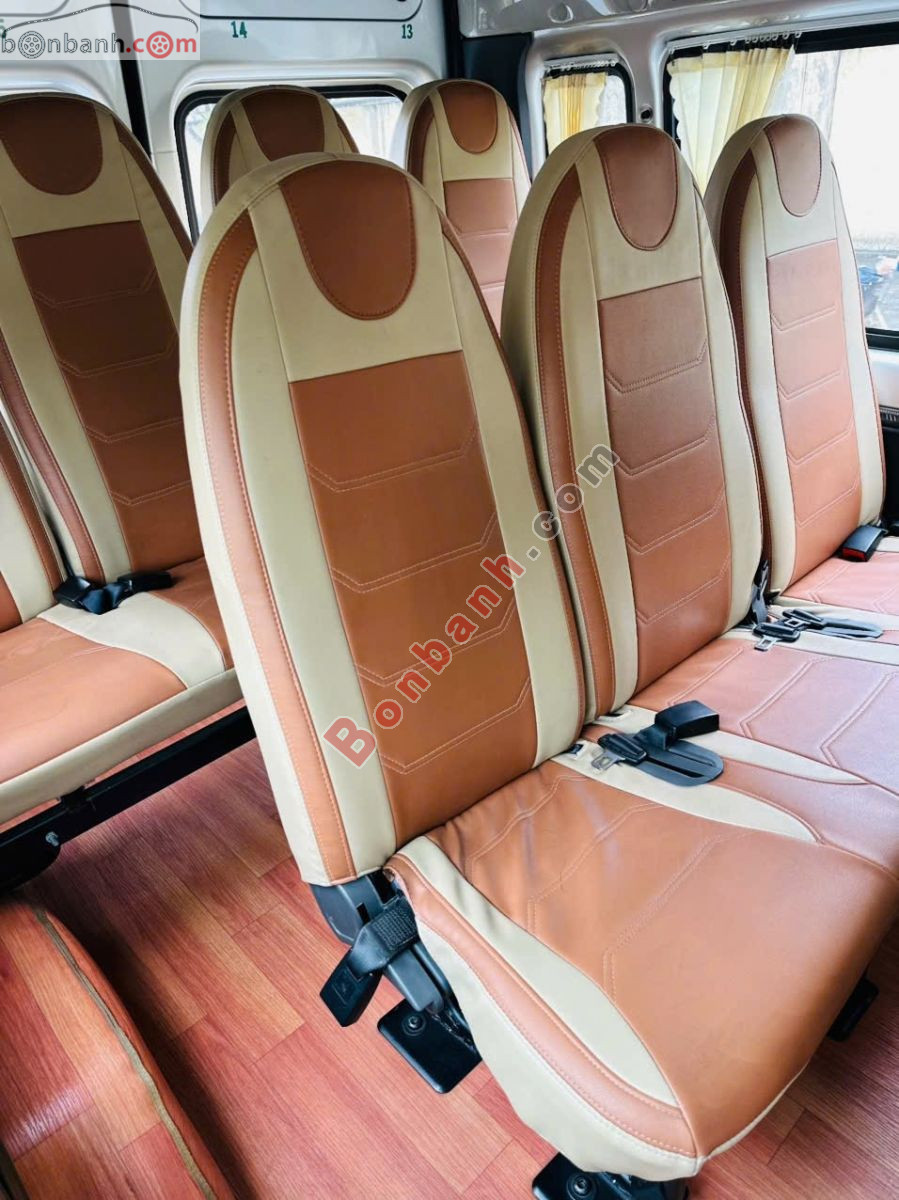 Bán ô tô Ford Transit Tiêu chuẩn - 2023 - xe cũ