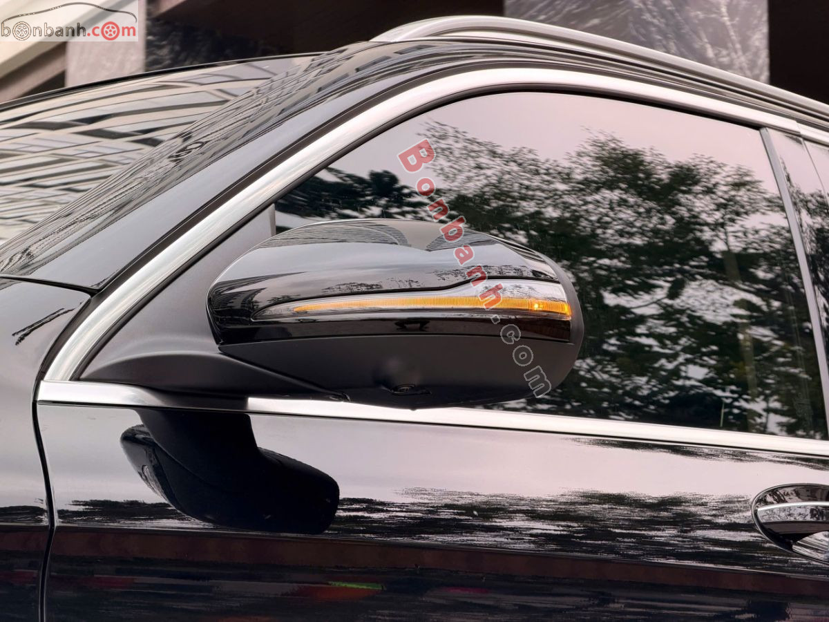 Bán ô tô Mercedes Benz GLC 300 4Matic - 2021 - xe cũ