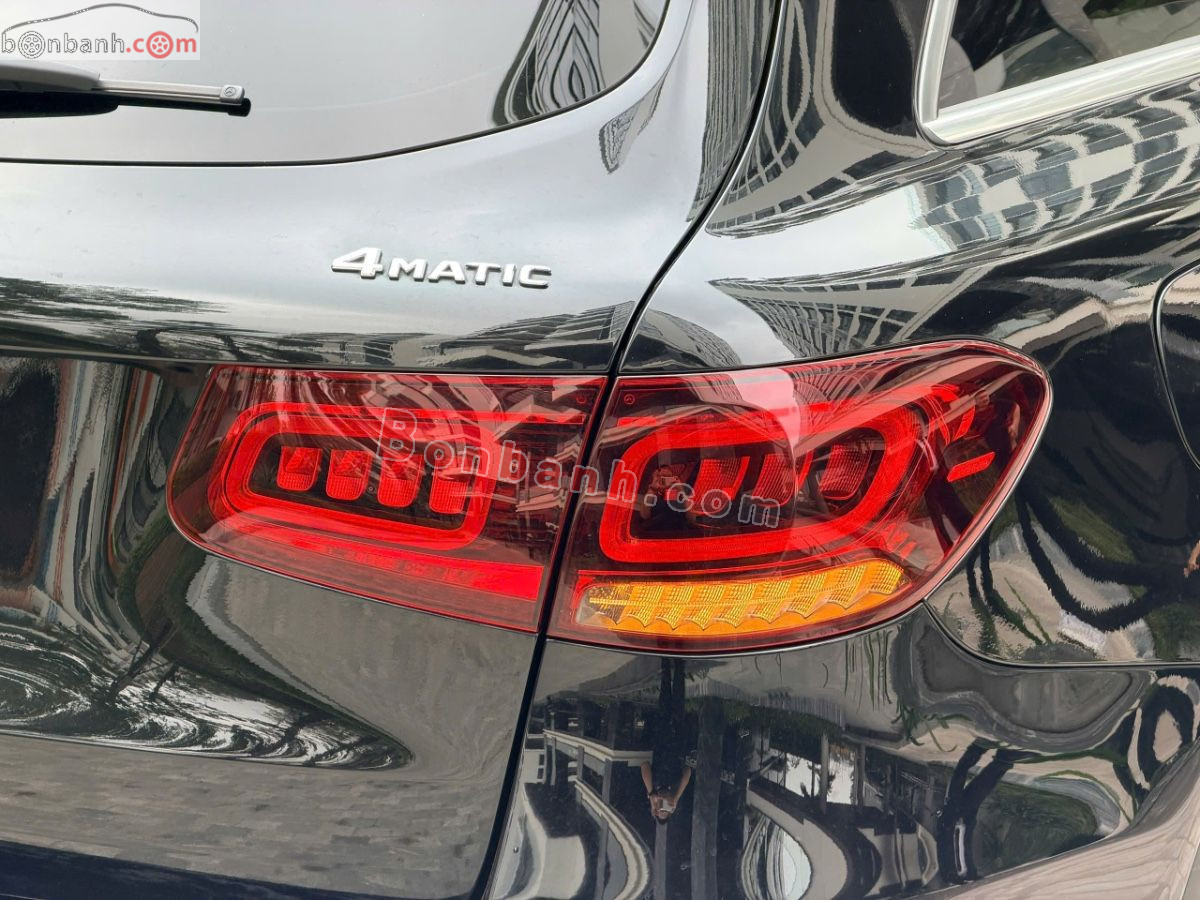Bán ô tô Mercedes Benz GLC 300 4Matic - 2021 - xe cũ