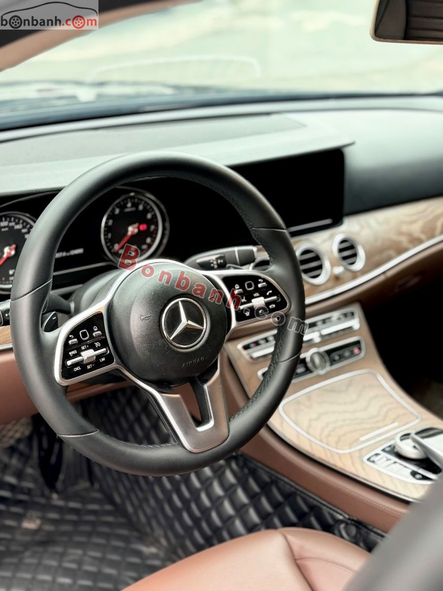 Bán ô tô Mercedes Benz E class E200 - 2019 - xe cũ