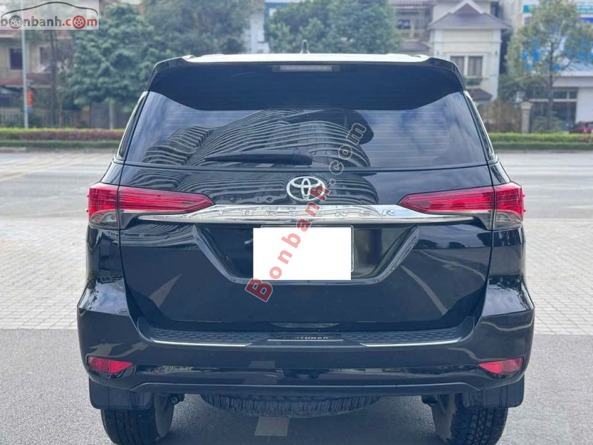 Bán ô tô Toyota Fortuner 2.4L 4x2 AT - 2022 - xe cũ