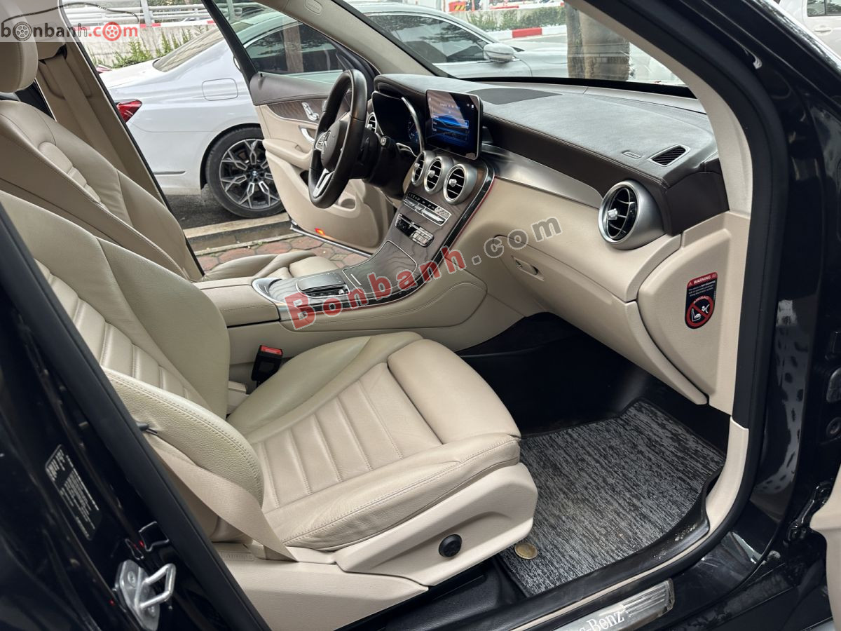 Bán ô tô Mercedes Benz GLC 200 4Matic - 2020 - xe cũ