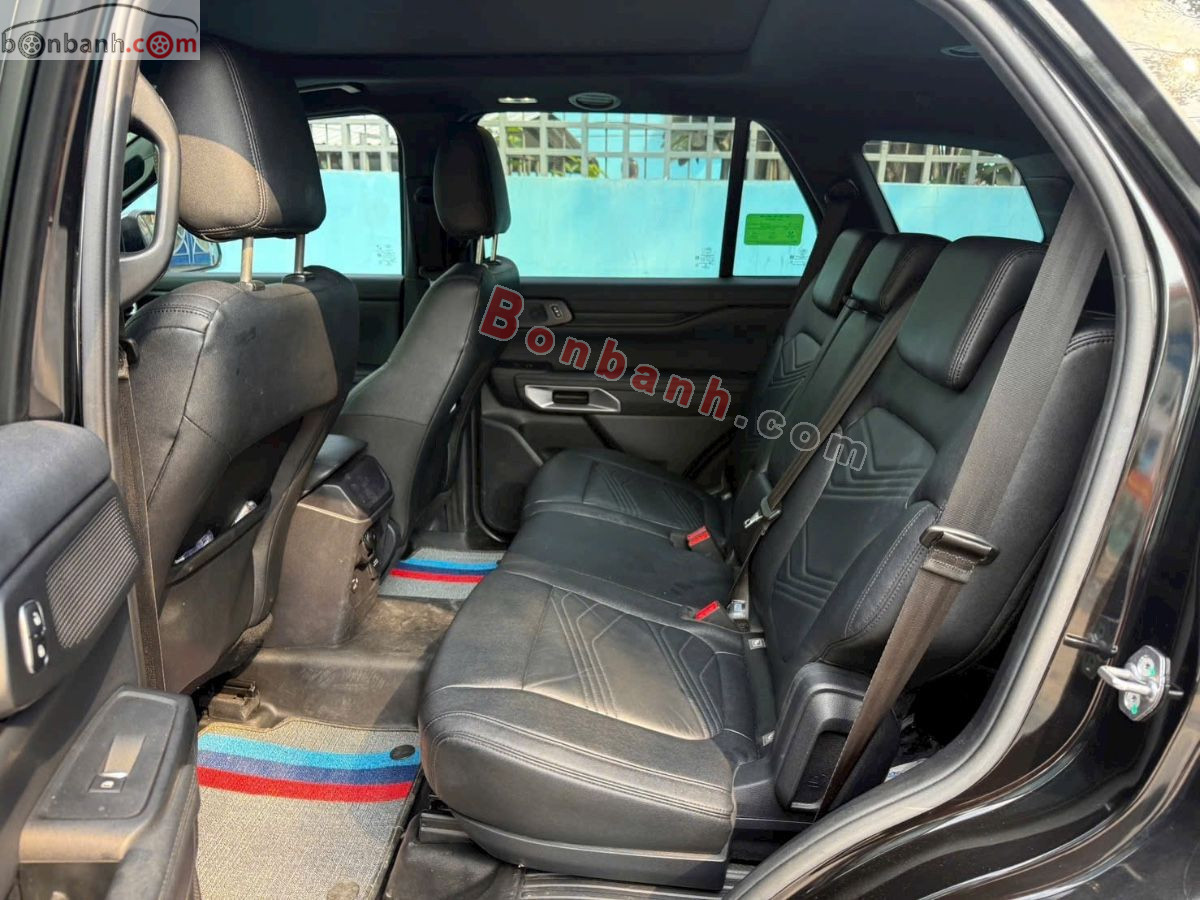 Bán ô tô Ford Everest Titanium 2.0L 4x2 AT - 2022 - xe cũ