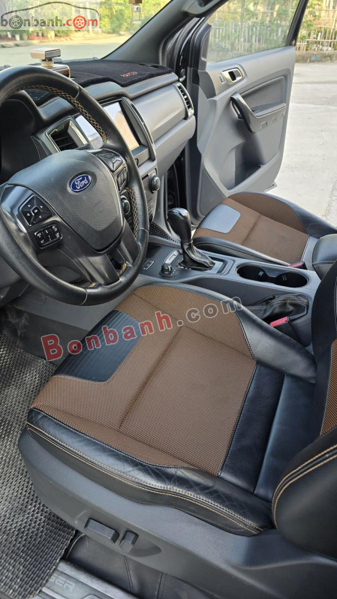 Bán ô tô Ford Ranger Wildtrak 3.2L 4x4 AT - 2017 - xe cũ