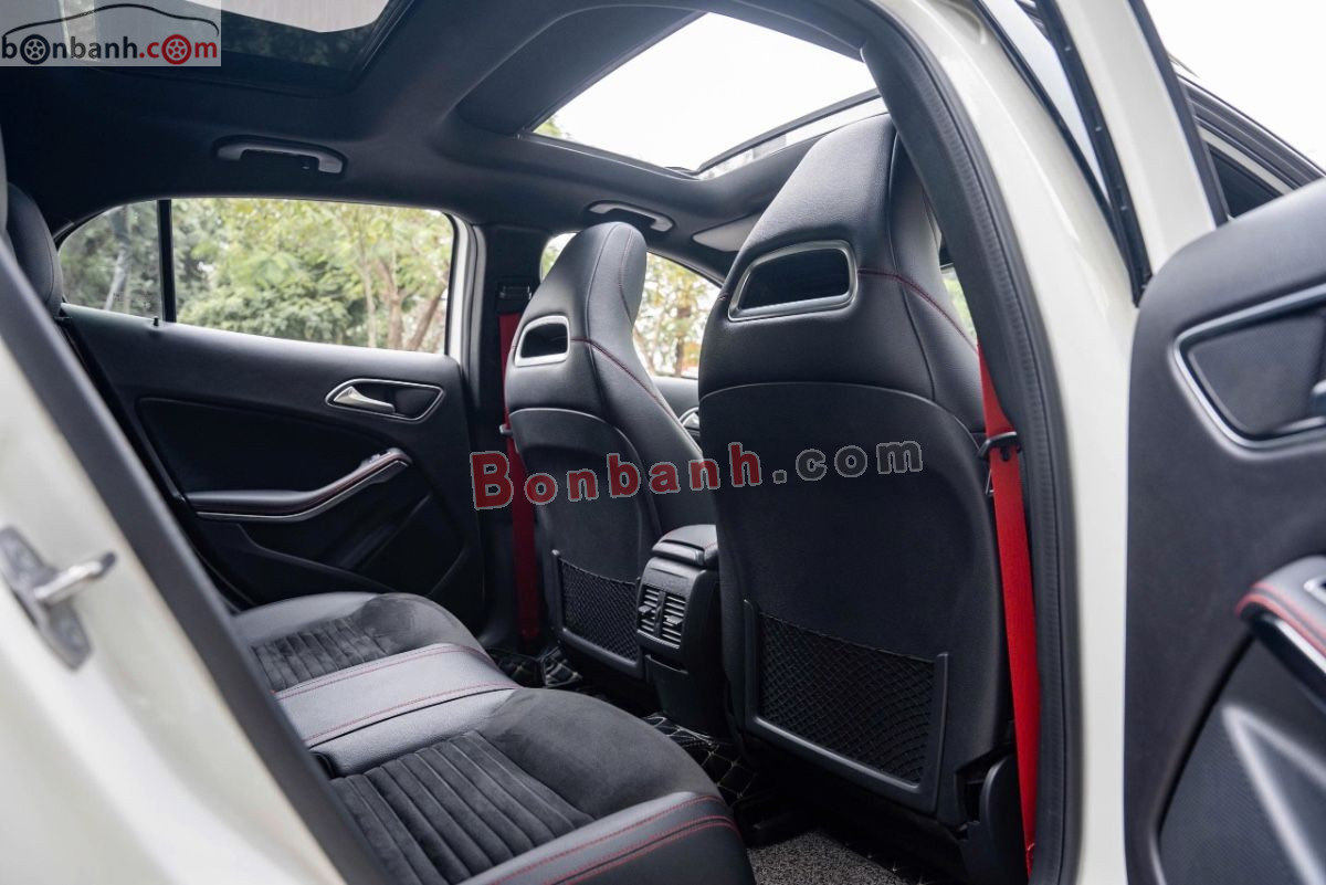 Bán ô tô Mercedes Benz GLA class GLA 250 4Matic - 2018 - xe cũ