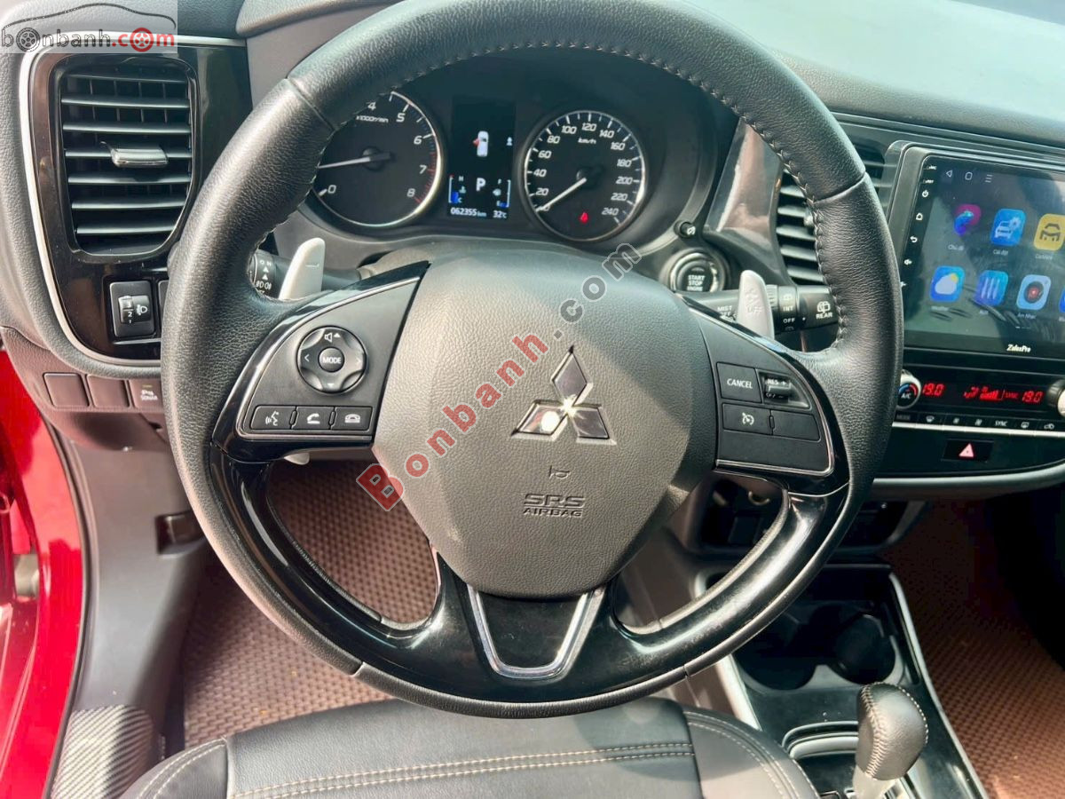 Bán ô tô Mitsubishi Outlander 2.0 CVT - 2022 - xe cũ