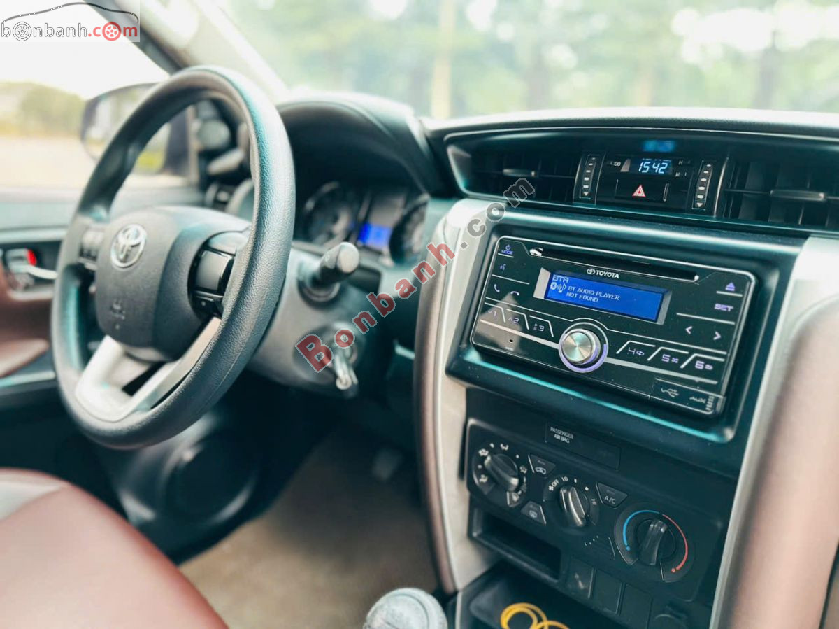 Bán ô tô Toyota Fortuner 2.4G 4x2 MT - 2019 - xe cũ