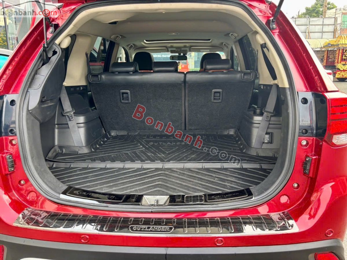 Bán ô tô Mitsubishi Outlander Premium 2.0 CVT - 2021 - xe cũ