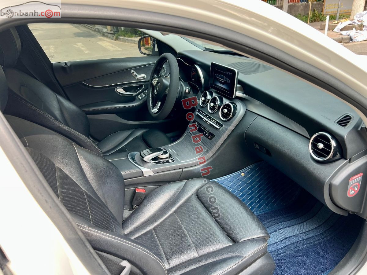 Bán ô tô Mercedes Benz C class C200 - 2015 - xe cũ