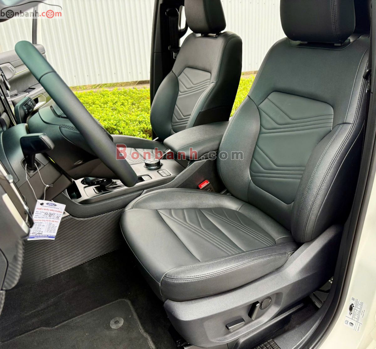 Bán ô tô Ford Everest Titanium Plus 2.0L 4x4 AT - 2024 - xe cũ