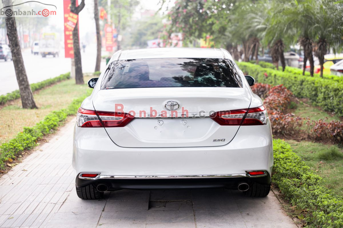 Bán ô tô Toyota Camry 2.5Q - 2020 - xe cũ