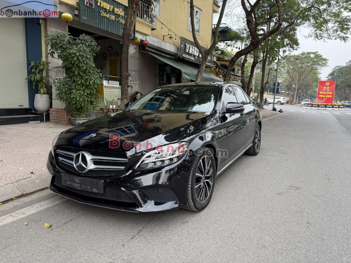 Bán ô tô Mercedes Benz C class C200 - 2018 - xe cũ