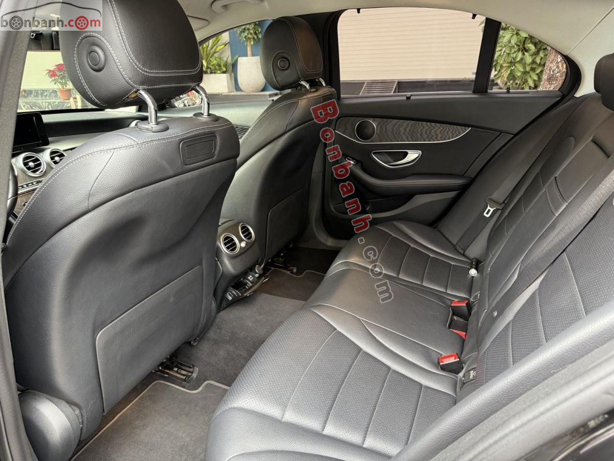 Bán ô tô Mercedes Benz C class C200 - 2018 - xe cũ