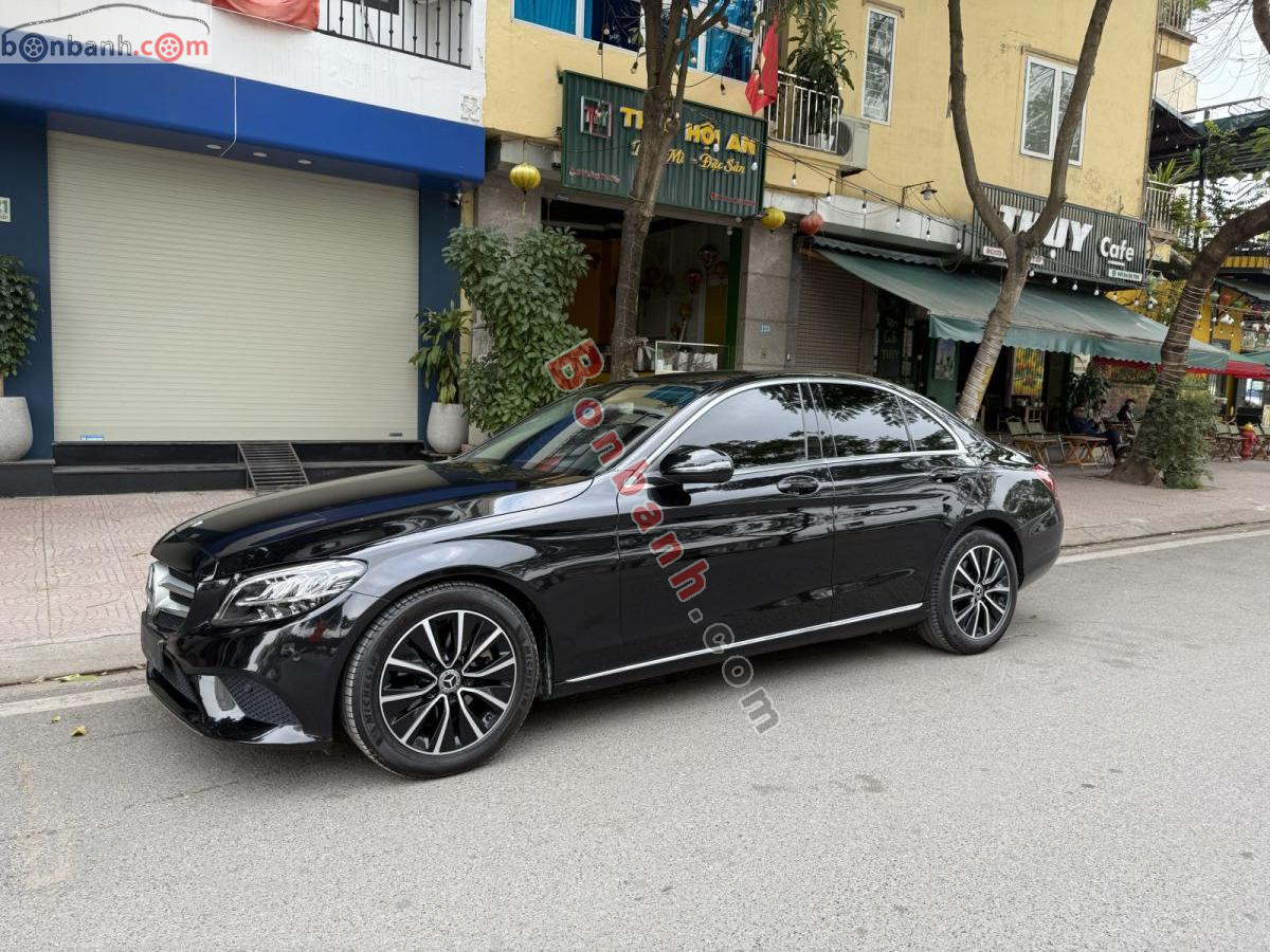 Bán ô tô Mercedes Benz C class C200 - 2018 - xe cũ