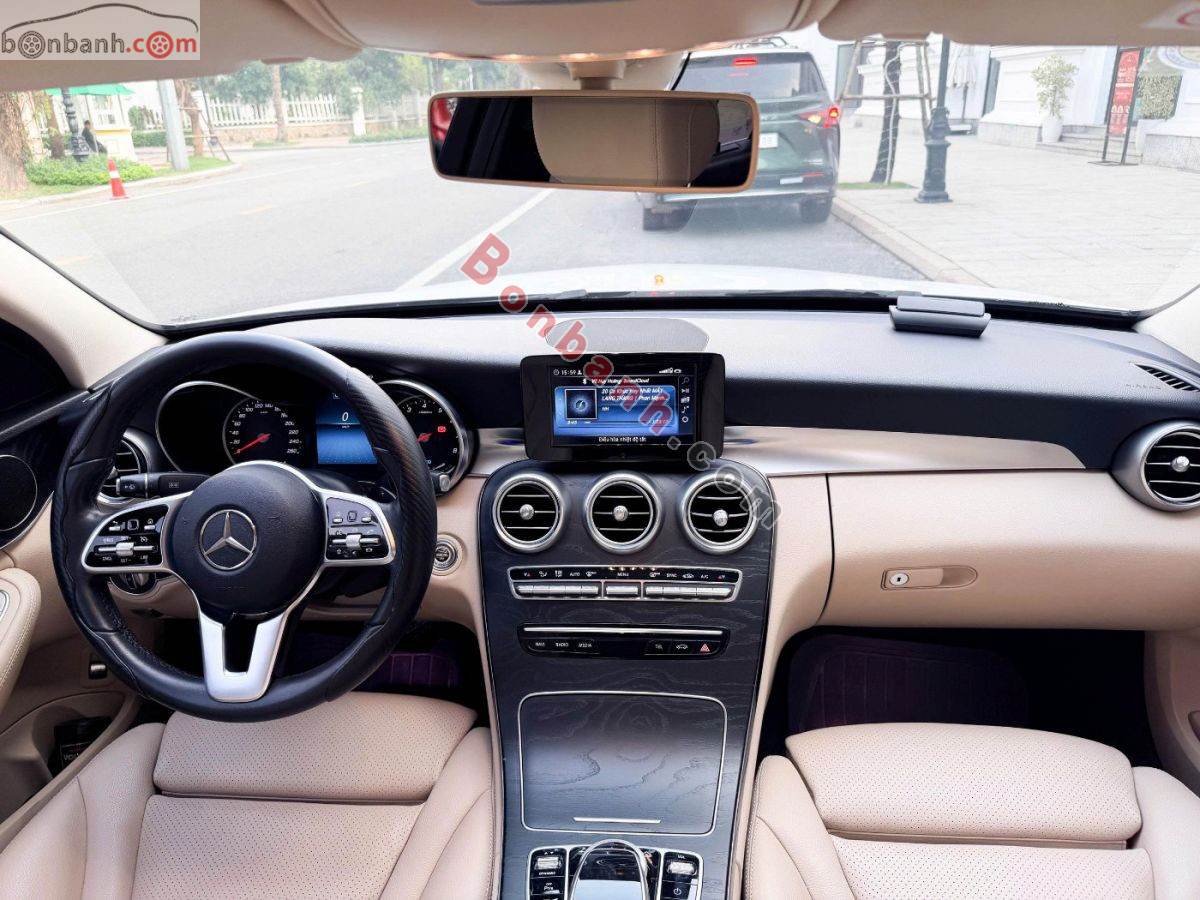 Bán ô tô Mercedes Benz C class C200 - 2018 - xe cũ