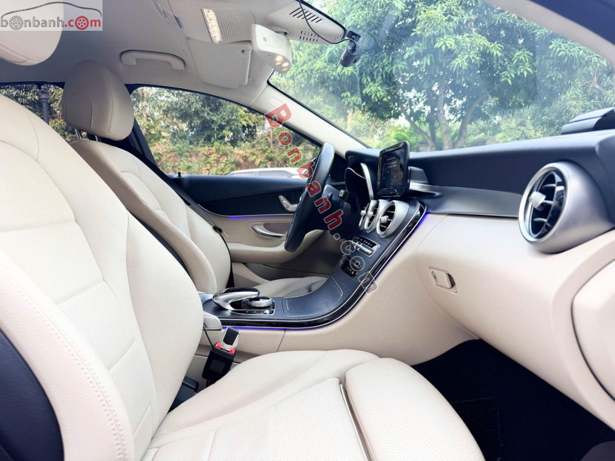 Bán ô tô Mercedes Benz C class C200 - 2018 - xe cũ