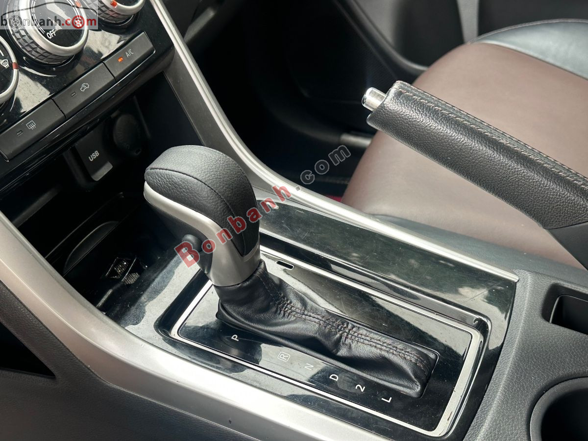 Bán ô tô Mitsubishi Xpander Cross 1.5 AT - 2021 - xe cũ