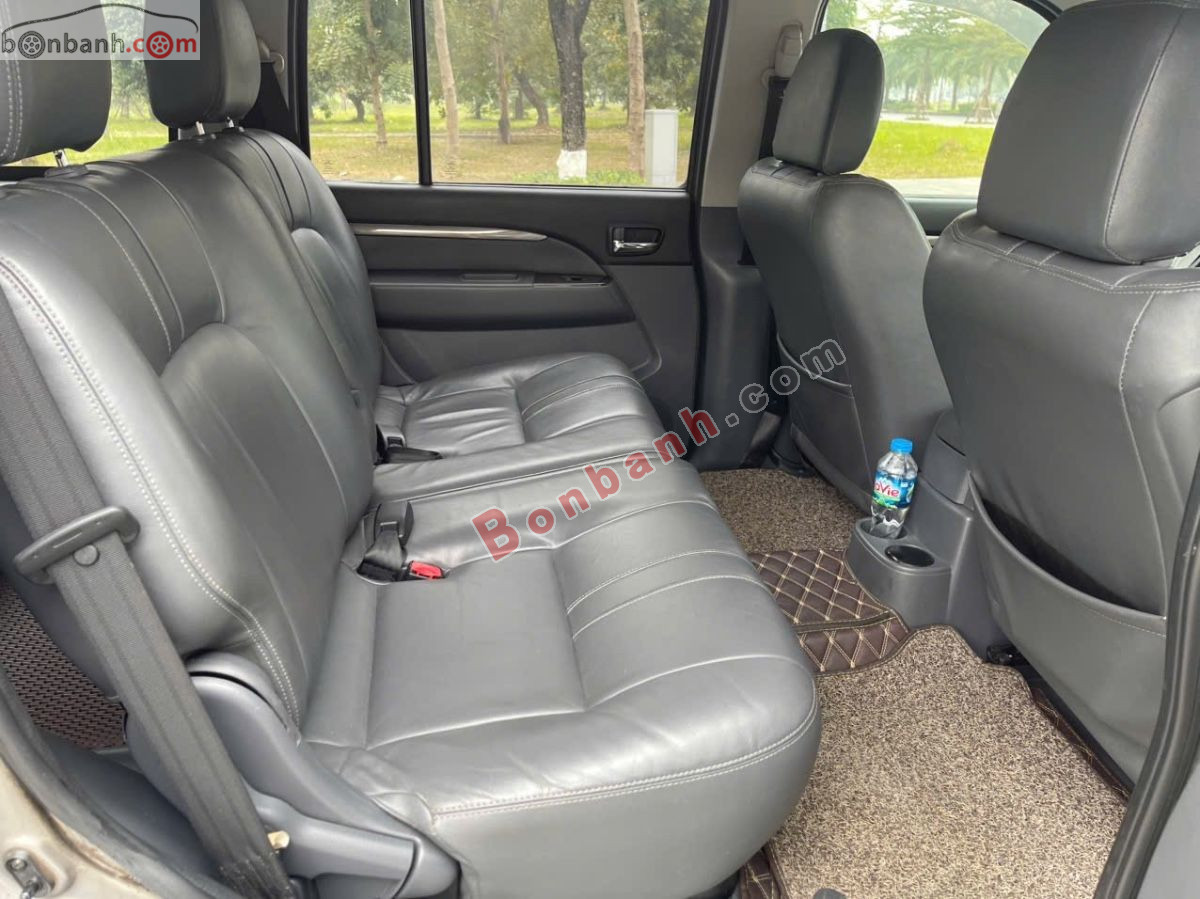 Bán ô tô Ford Everest Limited 2.5L 4x2 AT - 2013 - xe cũ