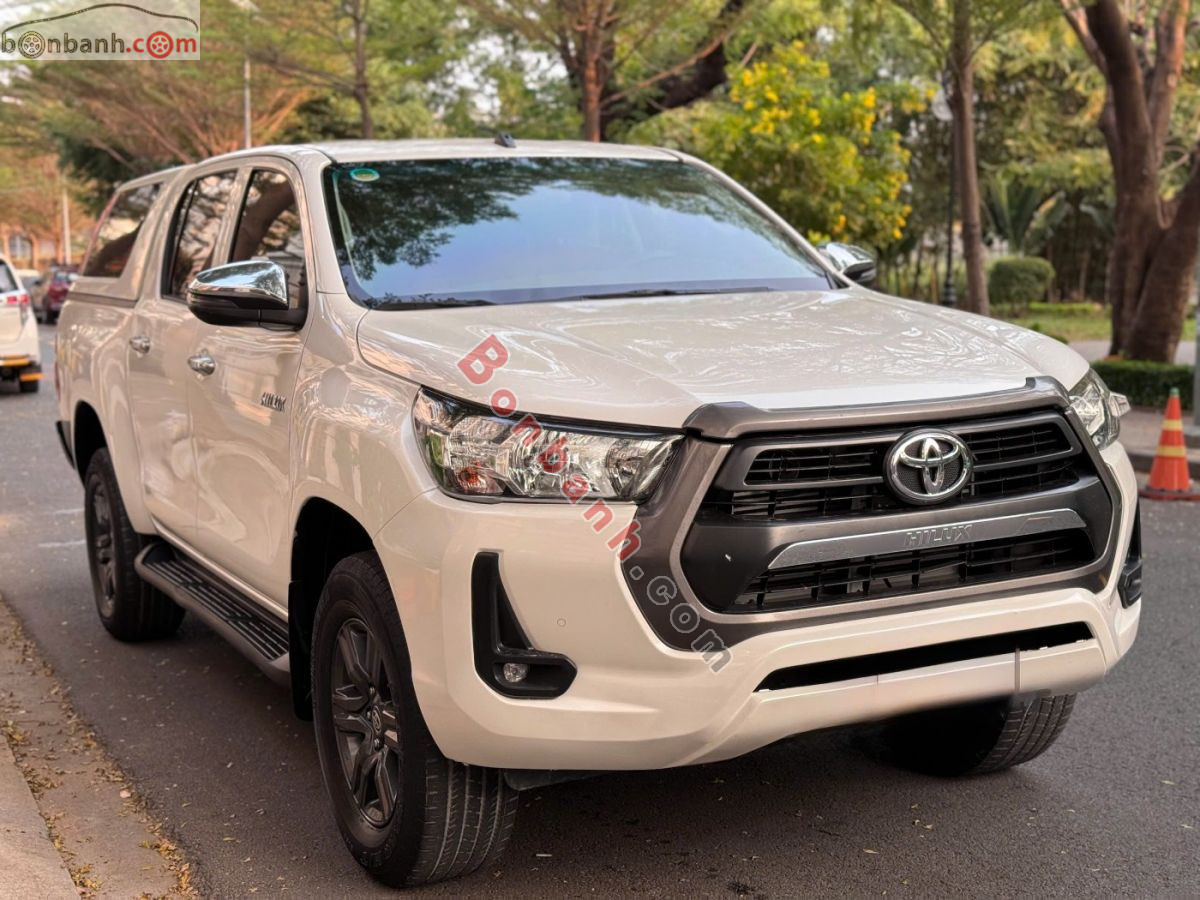Bán ô tô Toyota Hilux 2.4L 4x2 AT - 2021 - xe cũ