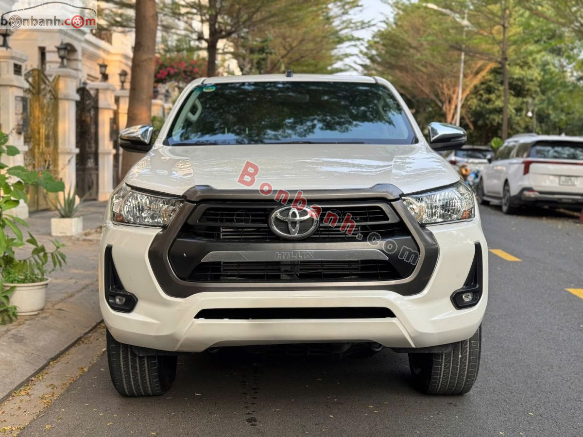 Bán ô tô Toyota Hilux 2.4L 4x2 AT - 2021 - xe cũ