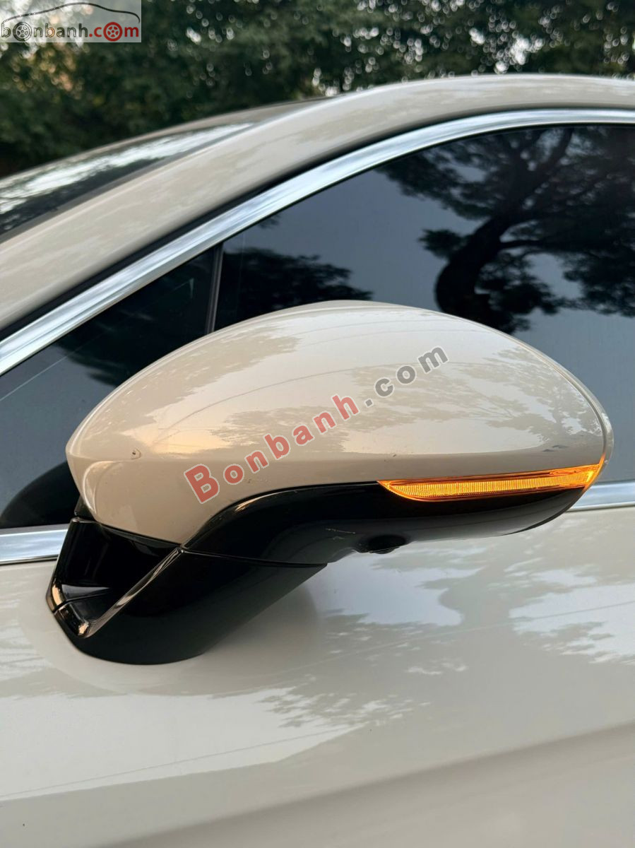 Bán ô tô Porsche Panamera 3.0 V6 - 2019 - xe cũ