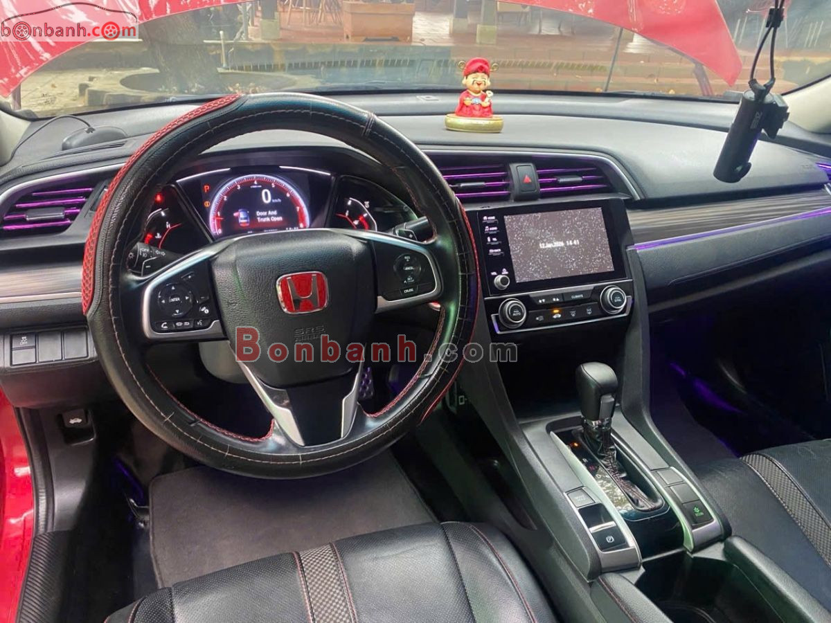 Bán ô tô Honda Civic RS 1.5 AT - 2020 - xe cũ