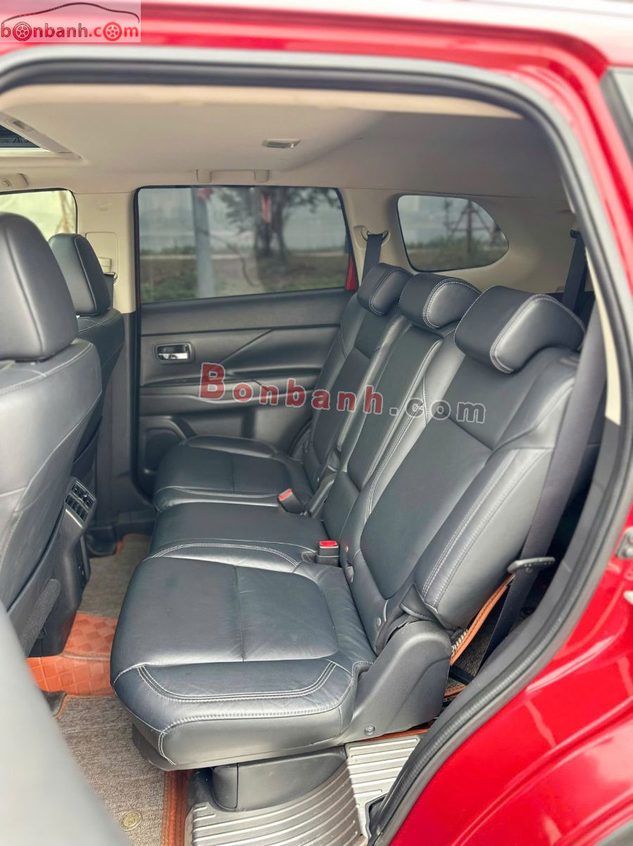 Bán ô tô Mitsubishi Outlander 2.0 CVT Premium - 2020 - xe cũ