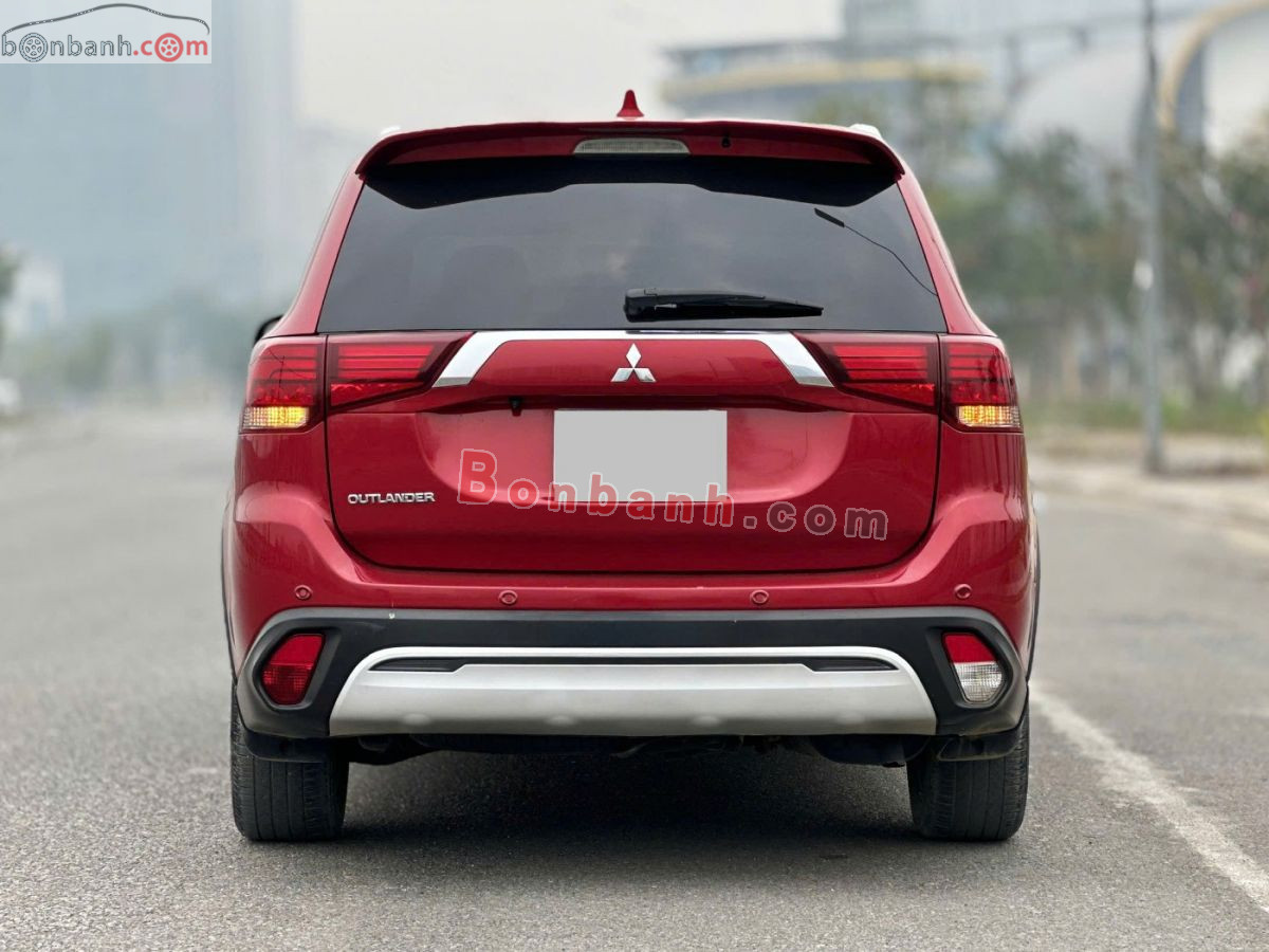 Bán ô tô Mitsubishi Outlander 2.0 CVT Premium - 2020 - xe cũ