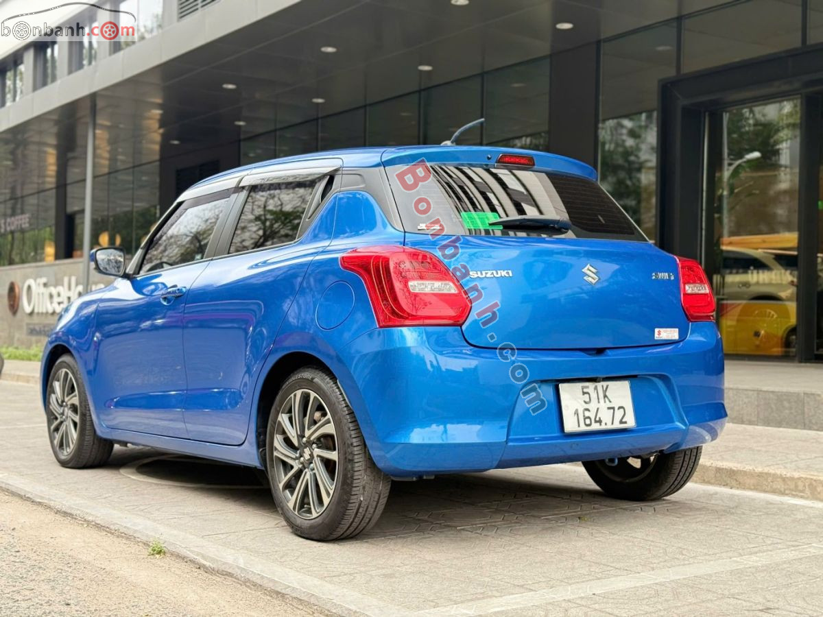 Bán ô tô Suzuki Swift GLX 1.2 AT - 2021 - xe cũ