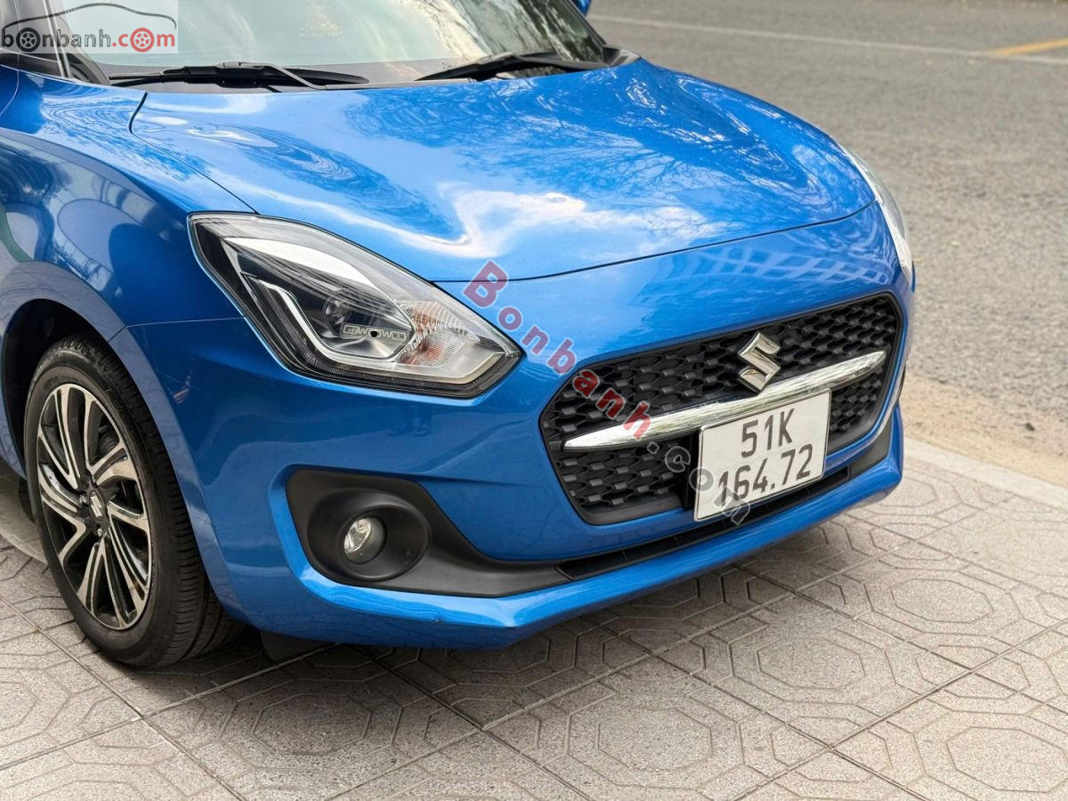 Bán ô tô Suzuki Swift GLX 1.2 AT - 2021 - xe cũ