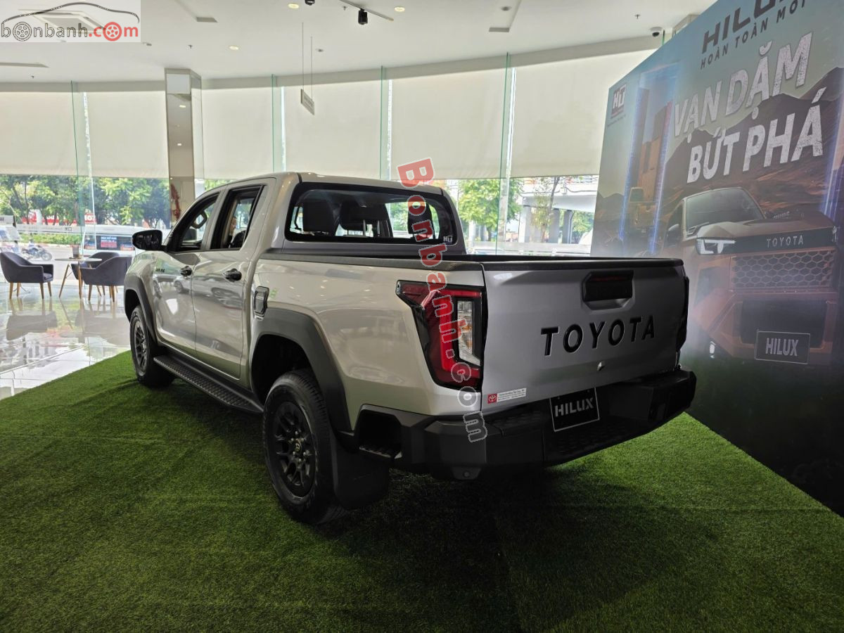 Bán ô tô Toyota Hilux Pro 2.8L 4x2 AT - 2026 - xe mới